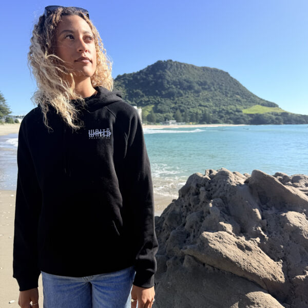 Poraka - Wāhine Thumbnail
